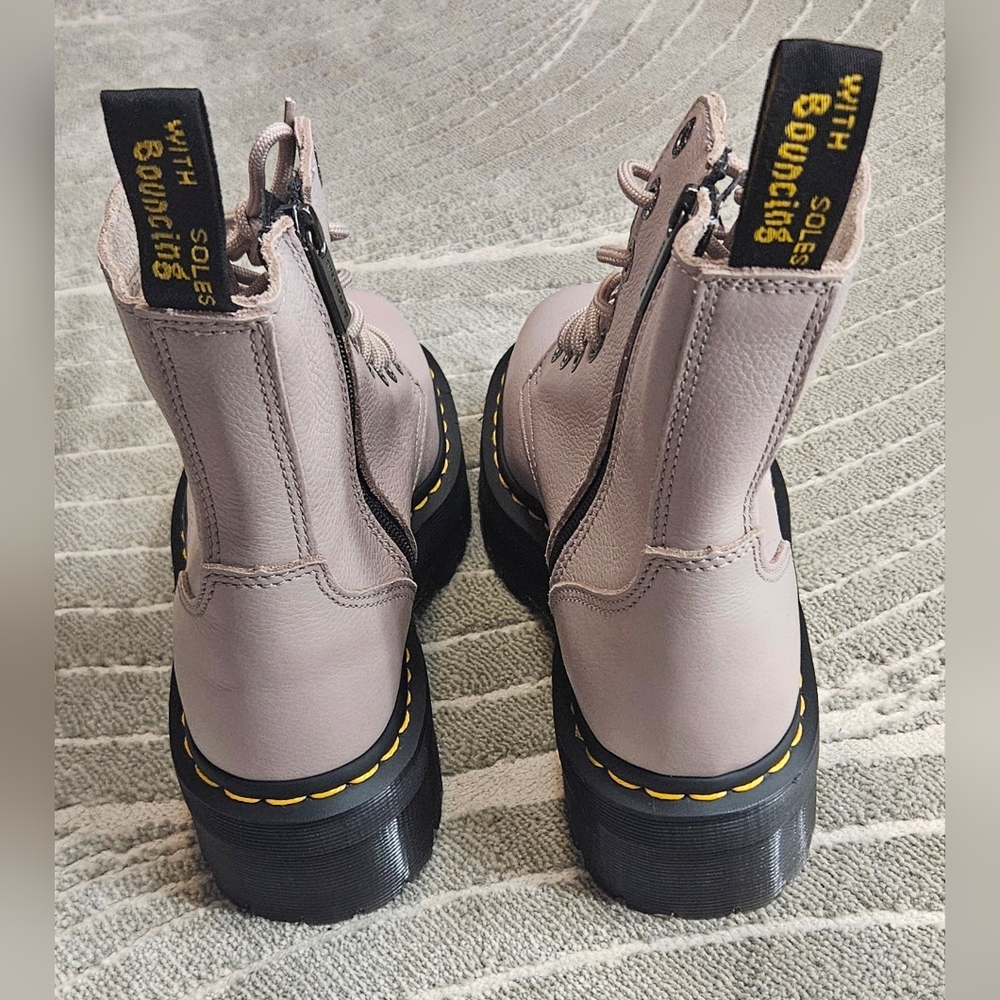 Dr. Martens Women's Light Pink Jadon III Boot Pisa Leather Platforms - Picture 4 of 8